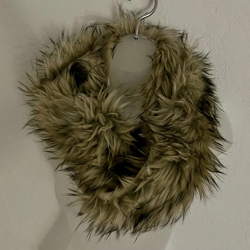 Hollister Faux Fur Infinity Scarf